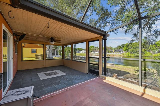 648 TIMBER BAY CIRCLE E, Oldsmar, FL 34677