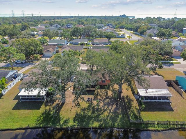 648 TIMBER BAY CIRCLE E, Oldsmar, FL 34677