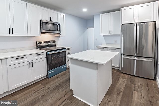 1738 W 4TH ST, Wilmington, DE 19805