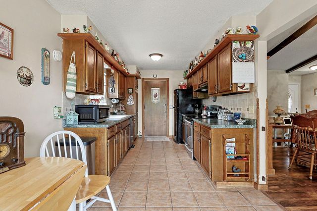 533 E Parkwood, Rose Hill, KS 67133