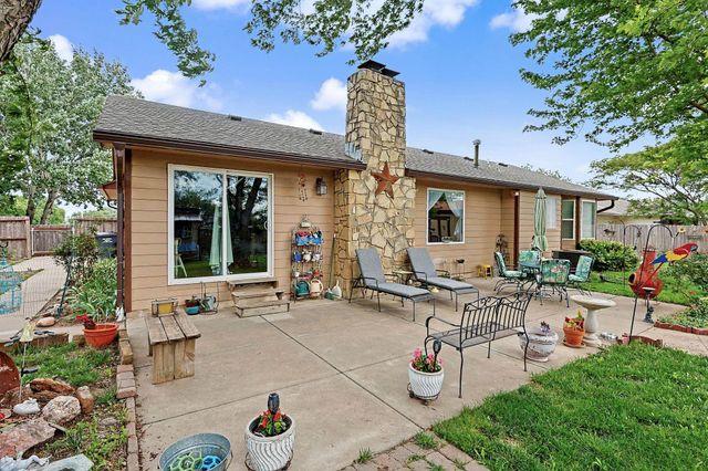 533 E Parkwood, Rose Hill, KS 67133