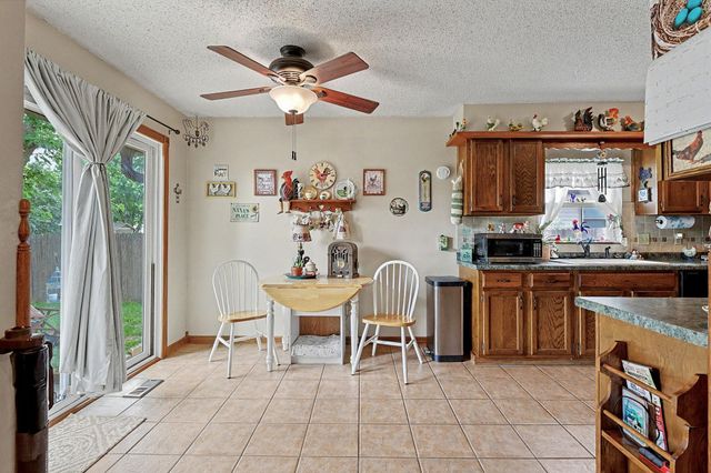 533 E Parkwood, Rose Hill, KS 67133