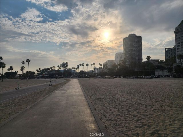 10 Atlantic Avenue 706, Long Beach, CA 90802