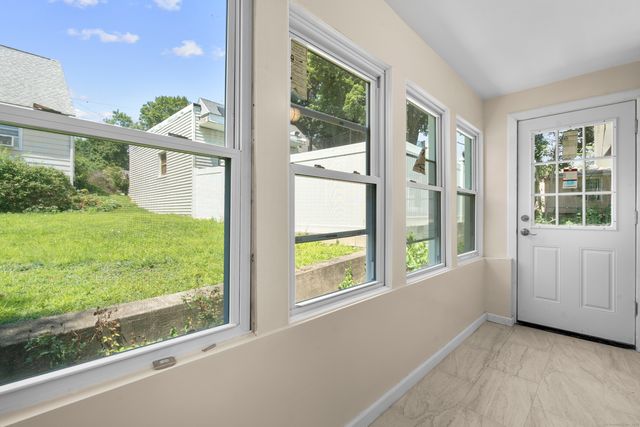 2603 North Main Street, Waterbury, CT 06704