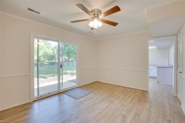 704 Pilot House DR, Newport News, VA 23608