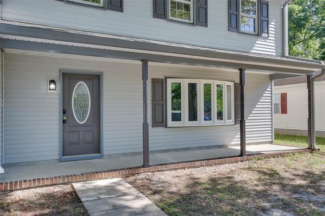 704 Pilot House DR, Newport News, VA 23608