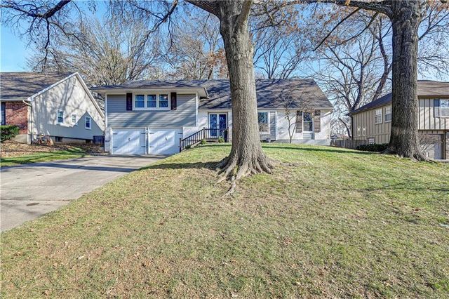 9321 Lamar Avenue, Overland Park, KS 66207
