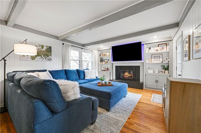 9321 Lamar Avenue, Overland Park, KS 66207