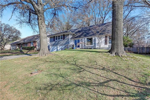 9321 Lamar Avenue, Overland Park, KS 66207