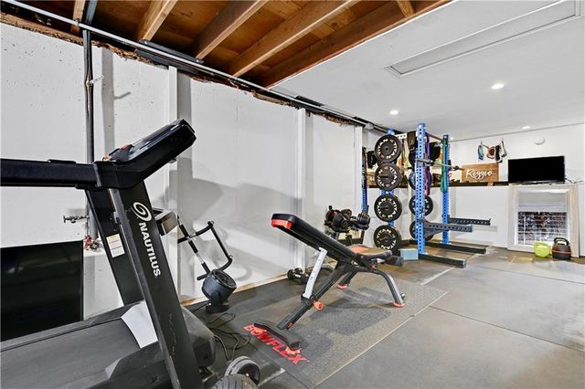 9321 Lamar Avenue, Overland Park, KS 66207