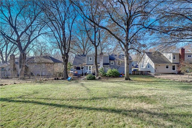 9321 Lamar Avenue, Overland Park, KS 66207