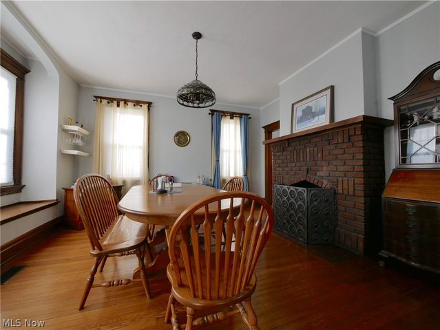 52 Maple Avenue, Wheeling, WV 26003