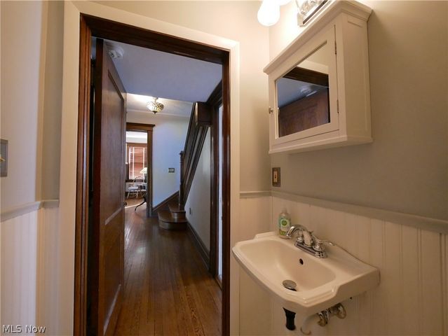 52 Maple Avenue, Wheeling, WV 26003