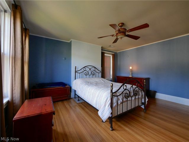 52 Maple Avenue, Wheeling, WV 26003