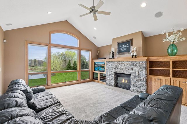 18745 Fontana Street, Wyoming, MN 55092