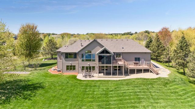 18745 Fontana Street, Wyoming, MN 55092