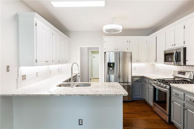 513 Ruby Lane, Canton, GA 30114