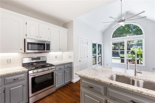 513 Ruby Lane, Canton, GA 30114
