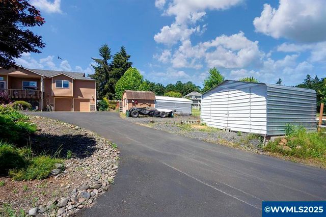 5465 Sams Pl SE, Turner, OR 97392