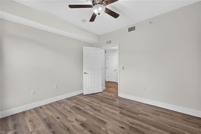 1295 Henley ST 1207, Naples, FL 34105