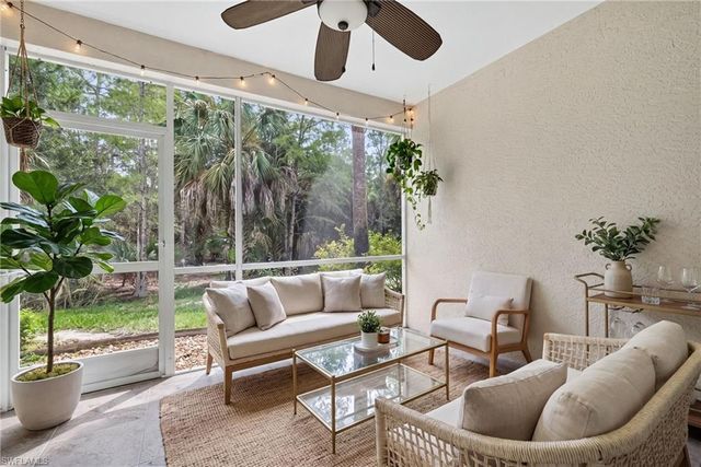 1295 Henley ST 1207, Naples, FL 34105