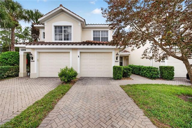 1295 Henley ST 1207, Naples, FL 34105