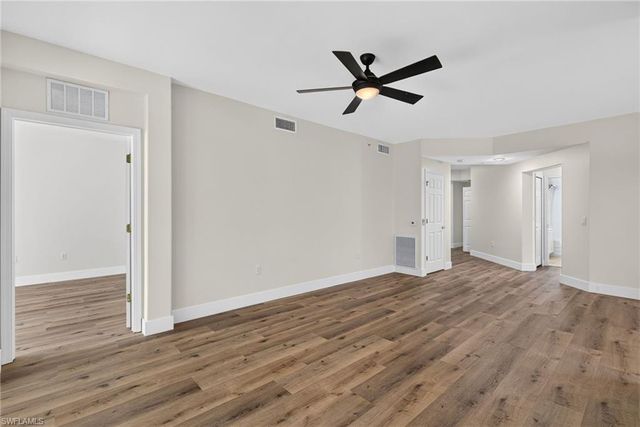 1295 Henley ST 1207, Naples, FL 34105