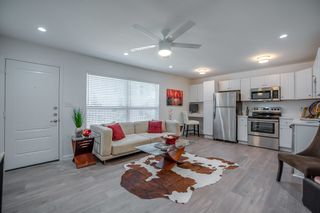 1809 Bennett Avenue 113A, Dallas, TX 75206