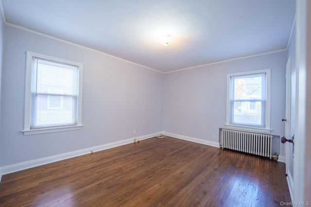 123 Nugent Street, New Hyde Park, NY 11040