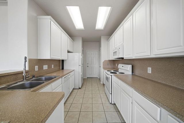 8922 Elm Drake, Humble, TX 77338