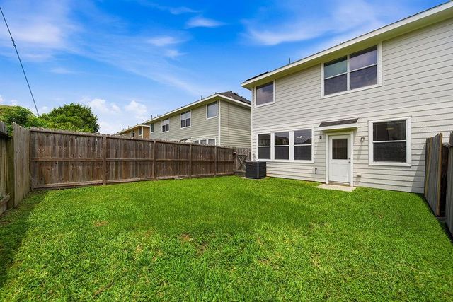 8922 Elm Drake, Humble, TX 77338