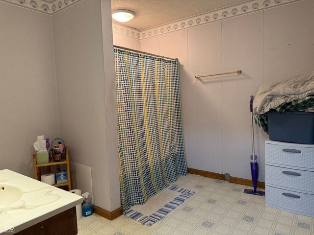 1928 N State Road 47, Crawfordsville, IN 47933