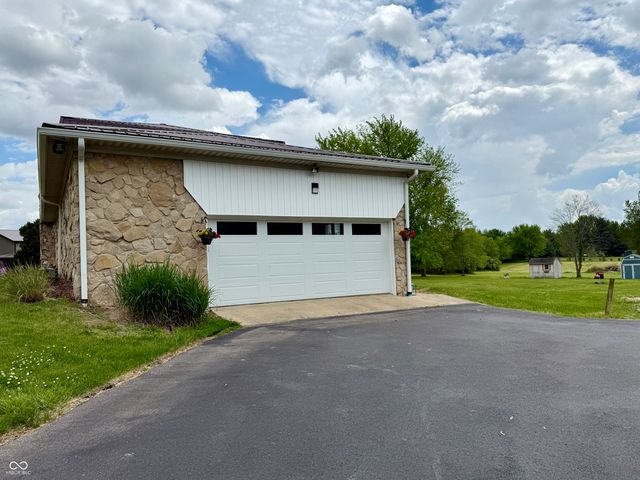 1928 N State Road 47, Crawfordsville, IN 47933