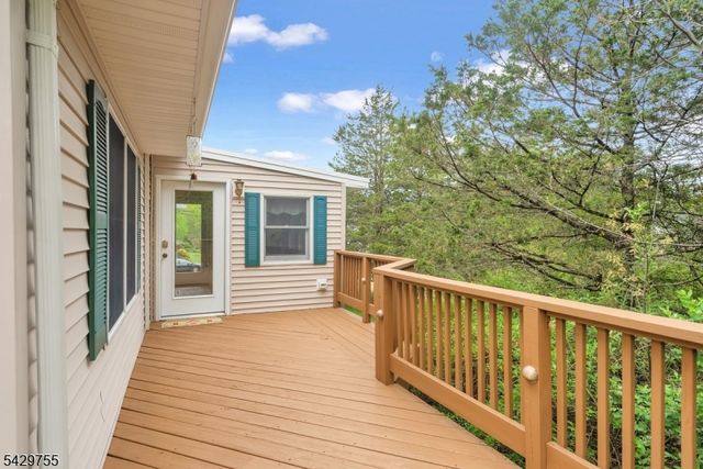 47 Furnace Ave, Wanaque Boro, NJ 07465