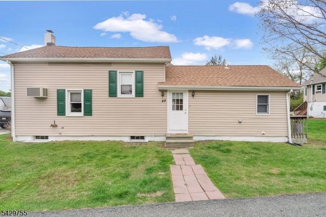 47 Furnace Ave, Wanaque Boro, NJ 07465