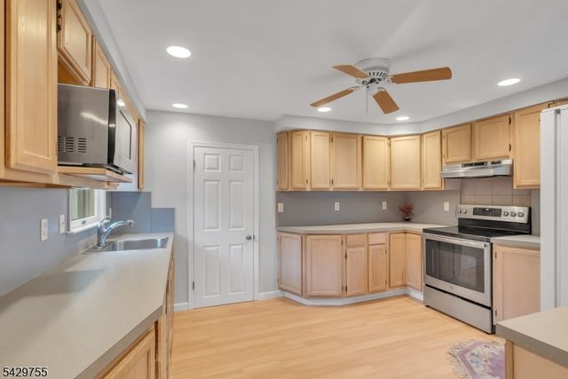 47 Furnace Ave, Wanaque Boro, NJ 07465