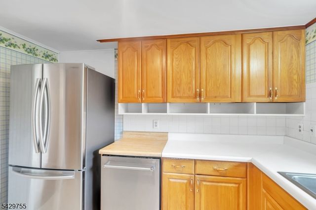 47 Furnace Ave, Wanaque Boro, NJ 07465