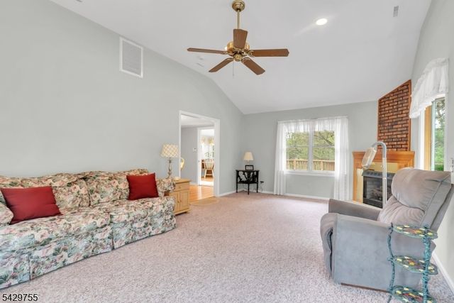 47 Furnace Ave, Wanaque Boro, NJ 07465