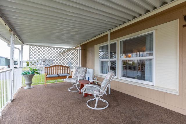 6805 N Crestline St, Spokane, WA 99217