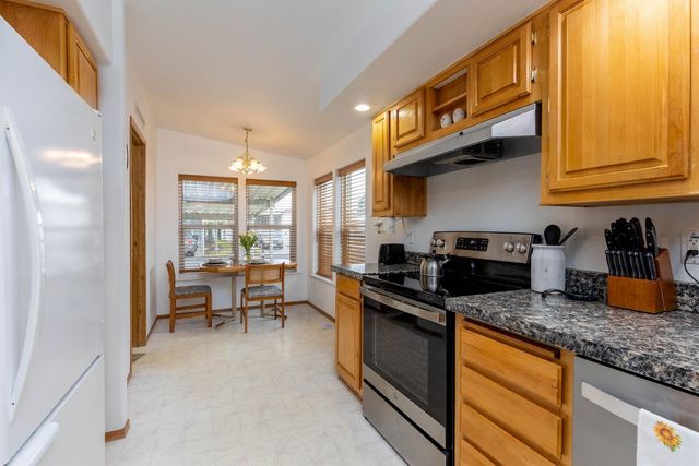 6805 N Crestline St, Spokane, WA 99217