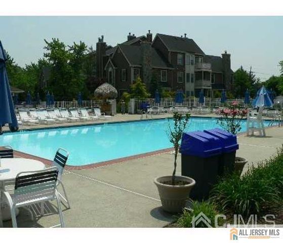 231 Blew Court, East Brunswick, NJ 08816