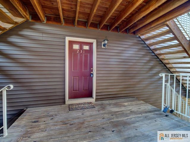 231 Blew Court, East Brunswick, NJ 08816