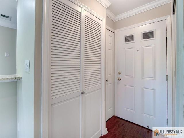 231 Blew Court, East Brunswick, NJ 08816