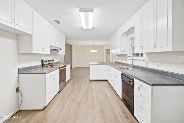 2609 Choctaw Trail, Marianna, FL 32446