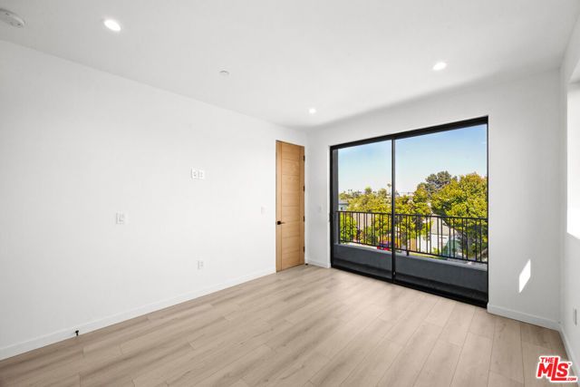 2123 S Cloverdale Avenue 1, Los Angeles, CA 90016
