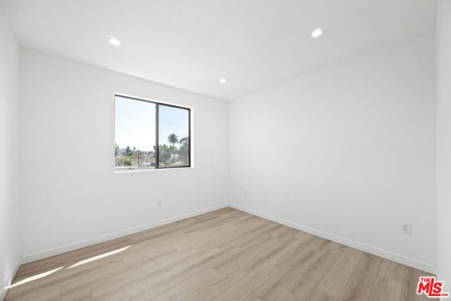 2123 S Cloverdale Avenue 1, Los Angeles, CA 90016