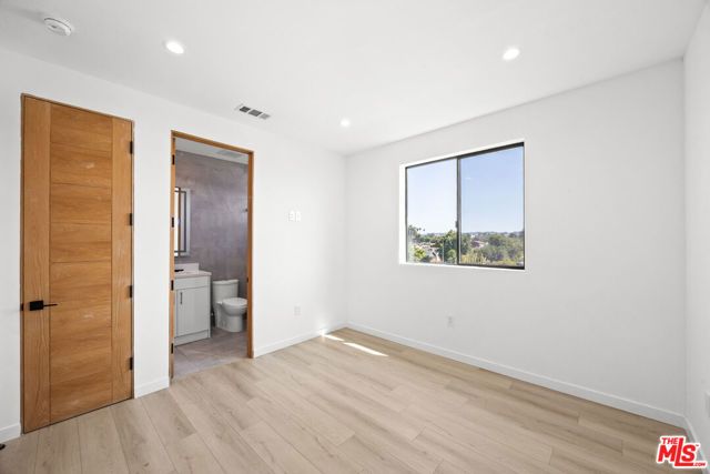 2123 S Cloverdale Avenue 1, Los Angeles, CA 90016