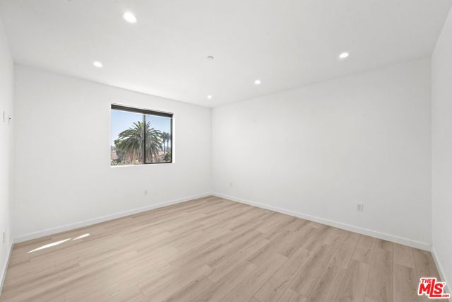2123 S Cloverdale Avenue 1, Los Angeles, CA 90016