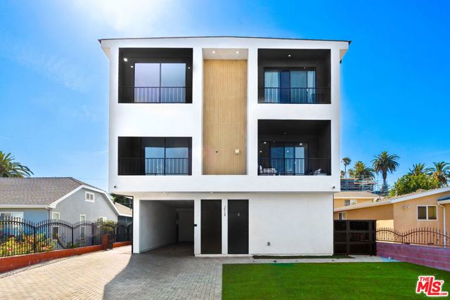 2123 S Cloverdale Avenue 1, Los Angeles, CA 90016