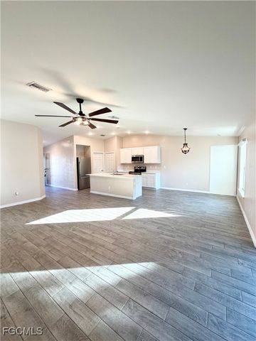 1712 NW 15th AVE, Cape Coral, FL 33993